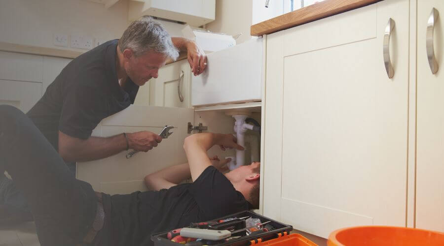Professional burst pipe repair services in Crescent, IA